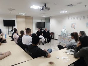 Celebrar la vida alrededor de nuestro equipo de trabajo