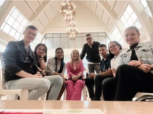 Profesores de las distintas áreas académicas