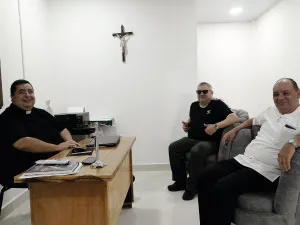 FIRMA DEL CONVENIO DE PRESTACIÓN DE SERVICIOS ENTRE CIBERCOLEGIO UCN Y EL COLEGIO SANTA TERESITA DE PUERTO BOYACÁ.