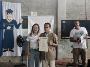 Imagen Grados en el Centro penitenciario El Pesebre