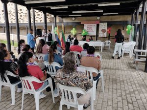 Fotografía de  beneficiarias del proyecto de formación para mujeres jóvenes y adultas6