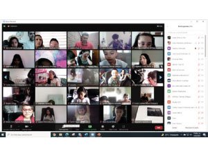 imagen de la reunión a través de Zoom donde se socializa la importancia del gobierno escolar.