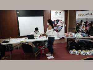 Imagen estudiante Genesis Johana Cortes Mendoza de grado 11, quien recibió incentivo por participación en los pasados juegos Intercolegiados vigencias 2018 y 2019
