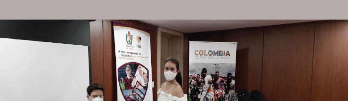 Imagen estudiante Genesis Johana Cortes Mendoza de grado 11, quien recibió incentivo por participación en los pasados juegos Intercolegiados vigencias 2018 y 2019