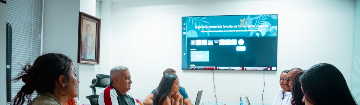 Plano general de docentes y el padre rector German