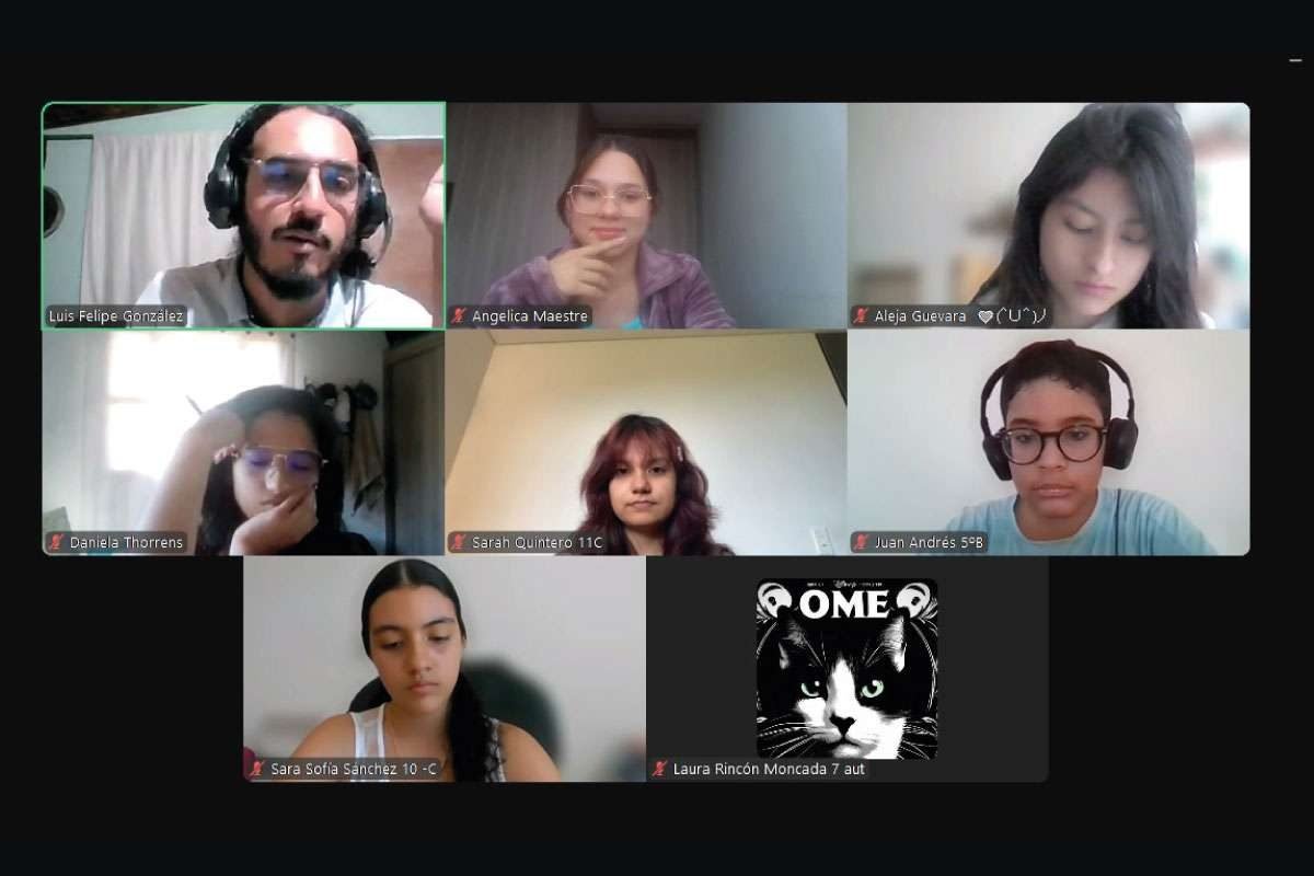 Captura de pantalla de la plataforma teams con los integrantes del consejo estudiantil