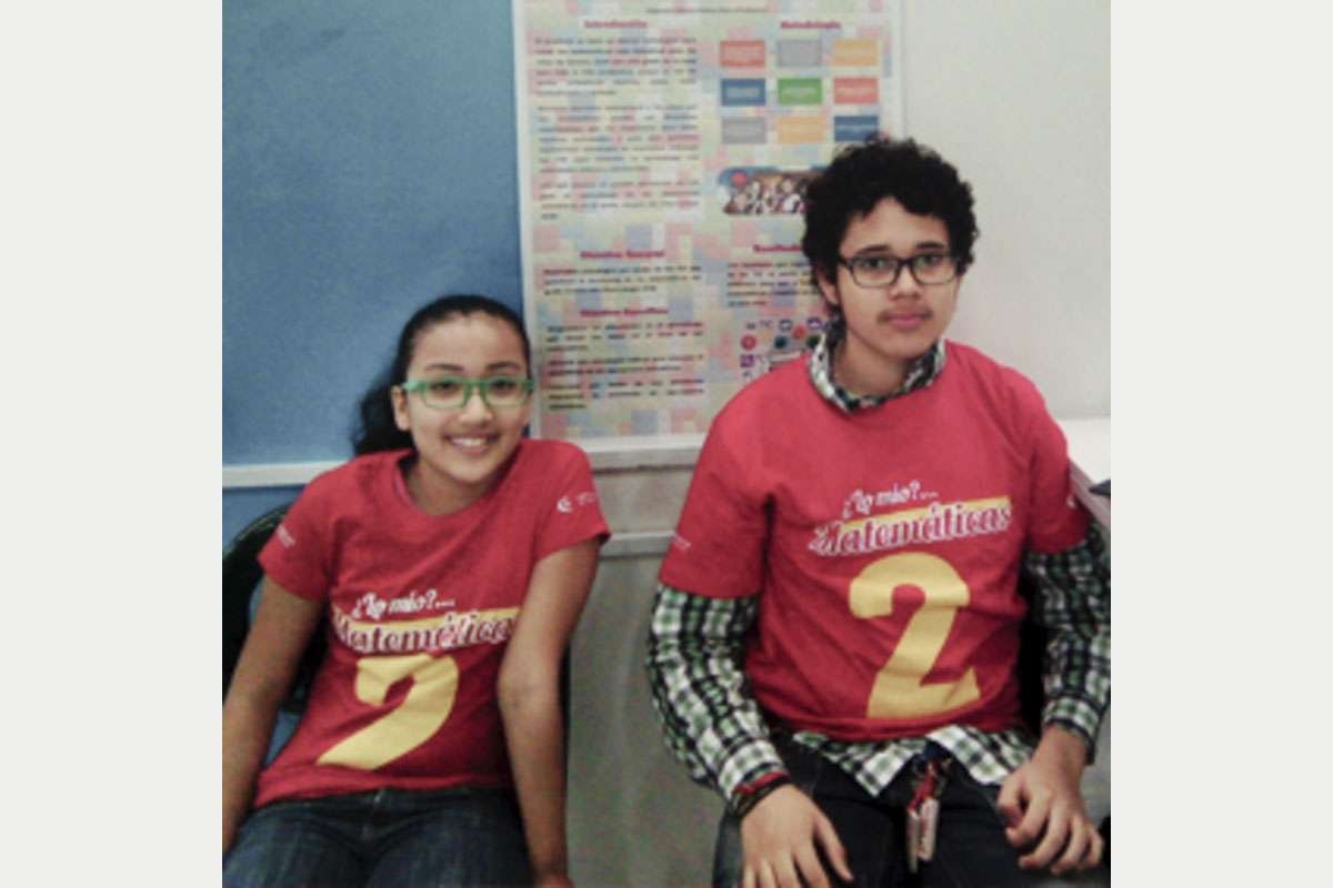 imagen-investigadores-cibercolegio