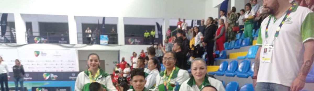 Foto grupal de deportistas