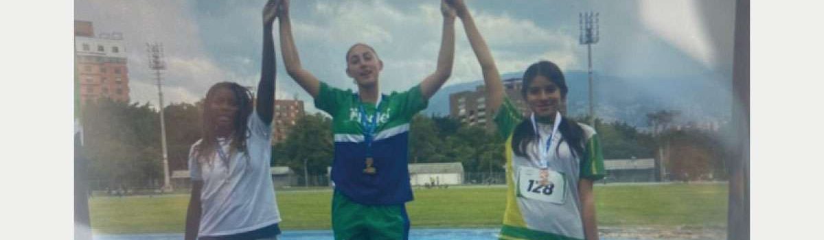 Sofía gana medalla de bronce en salto largo en los Intercolegiados