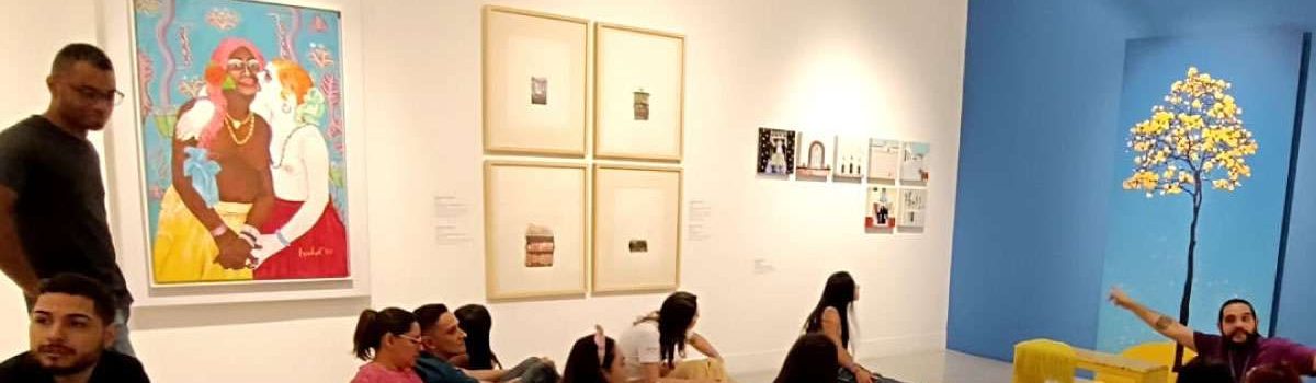 Foto de docentes del programa primaria incluyente en museo de antioquia