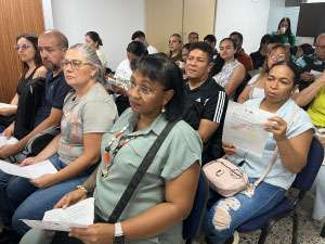 Foto reunión entrega de boletines