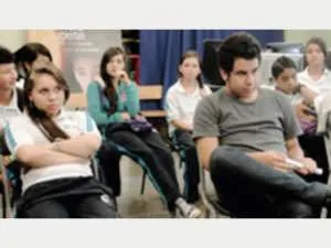 imagen-estudiantes-centro-aprende-ii
