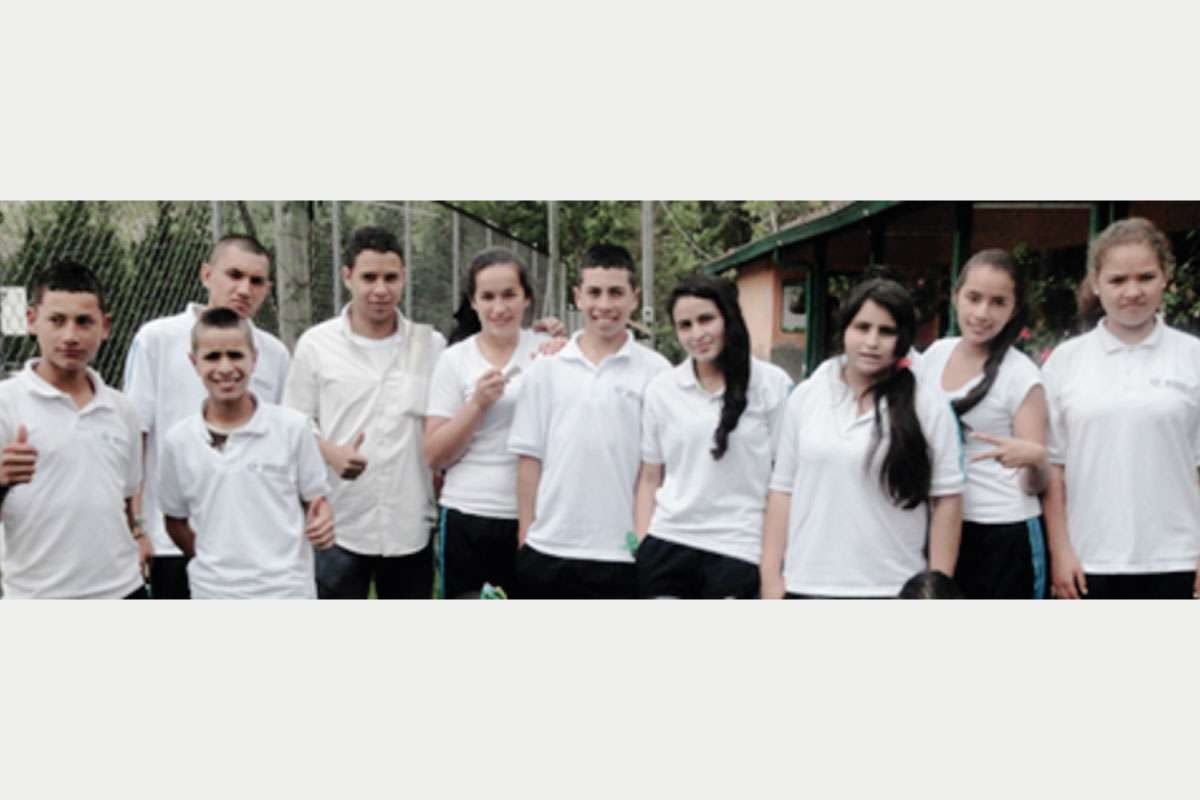 imagen-estudiantes-centro-aprende-i