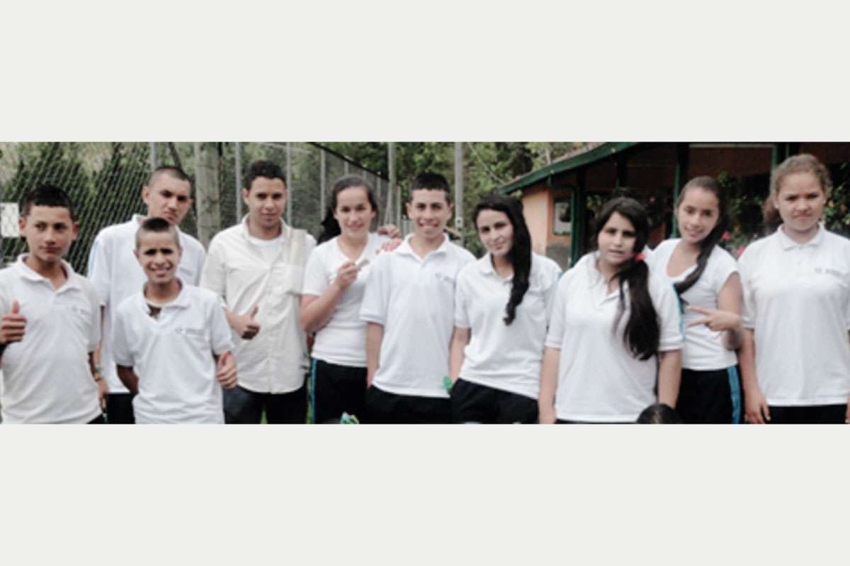 imagen-estudiantes-centro-aprende-i