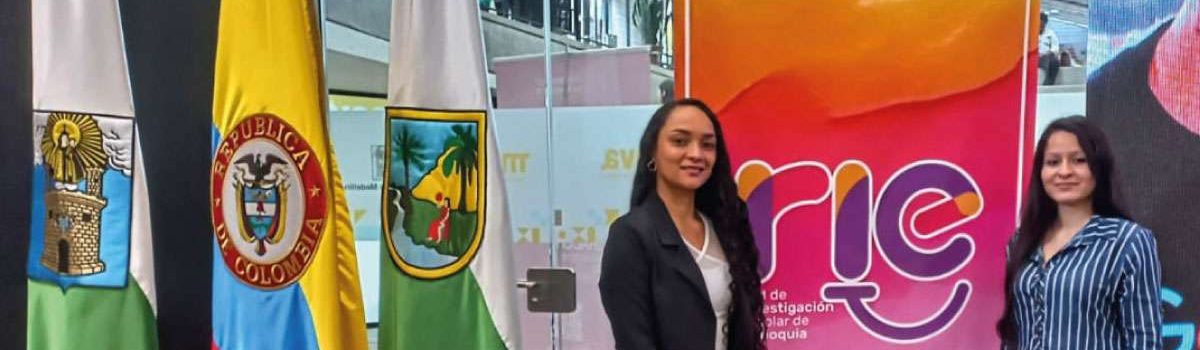 Participación de la experiencia: “Transformando la educación del siglo XXI: reflexiones desde el modelo del Cibercolegio UCN”