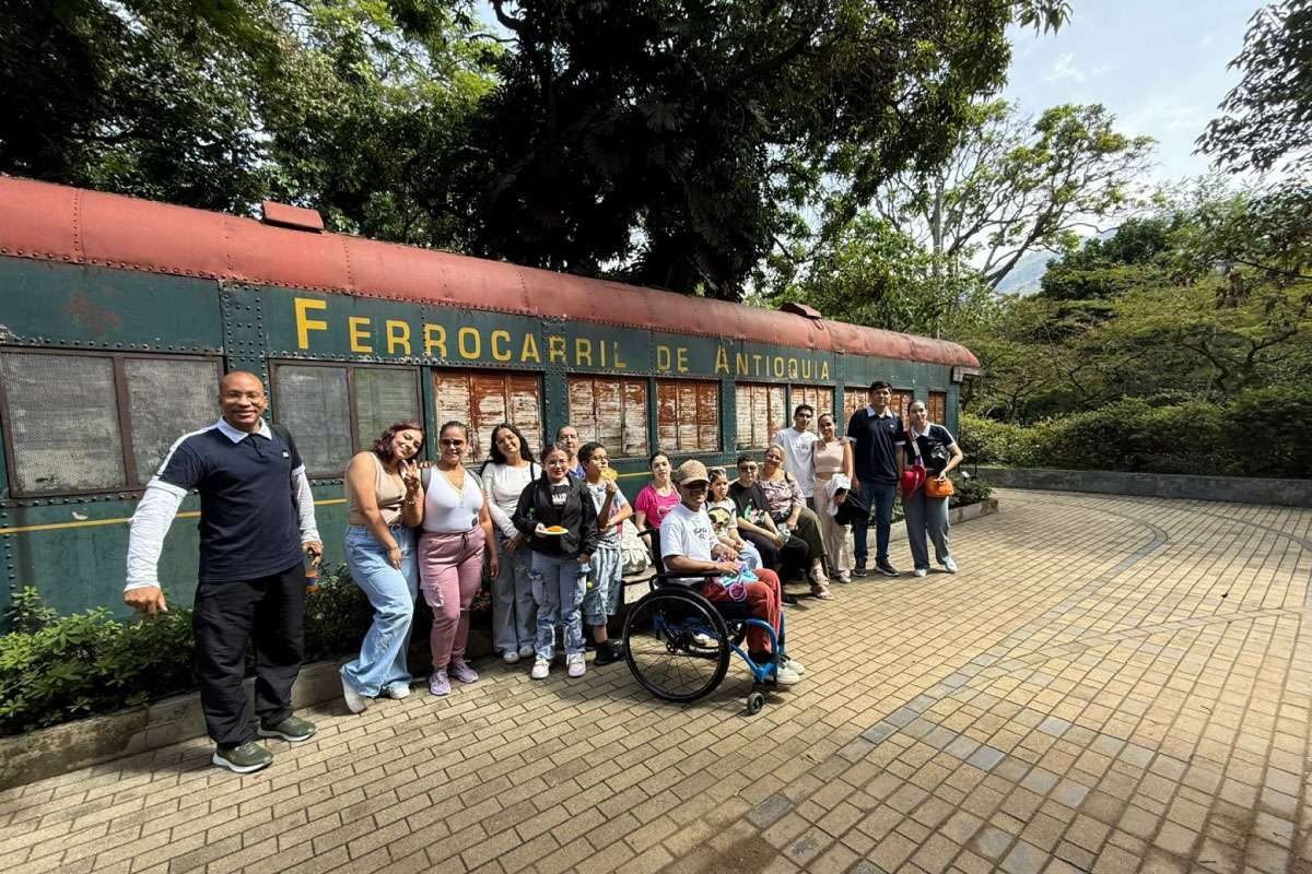 portada foto de estudiantes